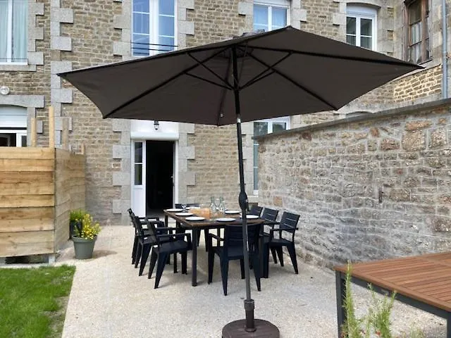 De La Poste Saint-Fraimbault-sur-Pisse